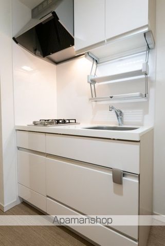 東京メトロ日比谷線 入谷駅 徒歩6分 11階建 築15年のキッチン写真