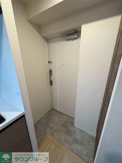 玄関　★お問い合わせはタウンハウジングまで★
