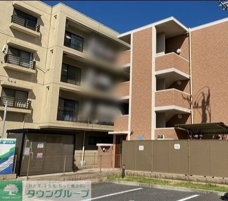 レオパレスアザレアの外観写真