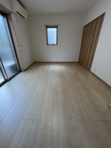 ＪＲ高崎線 宮原駅 徒歩5分 2階建 築11年の居間写真