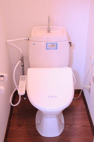 フローレス茶畑のトイレ写真