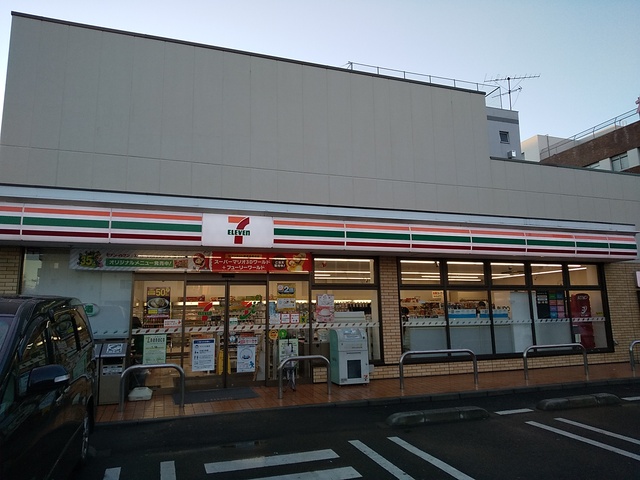 コンビニ　セブンイレブン西蒲田環八通り店（コンビニ）まで90m
