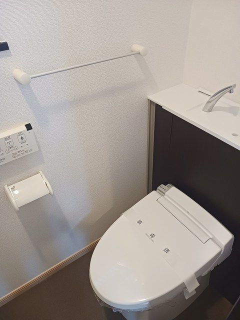 トイレ　ゆったりとした空間のトイレです