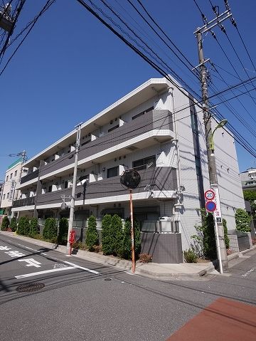 建物外観　外観は落ち着いています