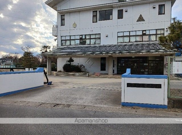 中学校　太田市立南中学校（中学校）まで1100m