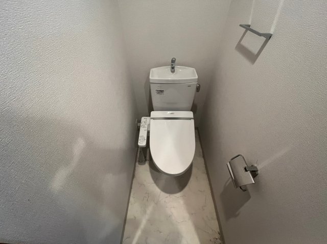 プランドール新大阪NORTHレジデンスのトイレ写真