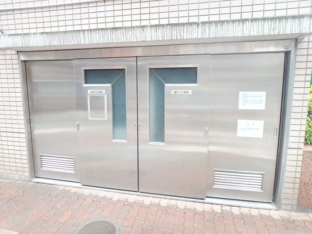 小金井本町ビルの外観写真