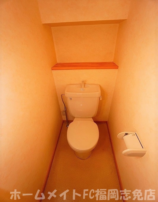 ＪＲ香椎線 須恵駅 徒歩24分 2階建 築26年のトイレ写真