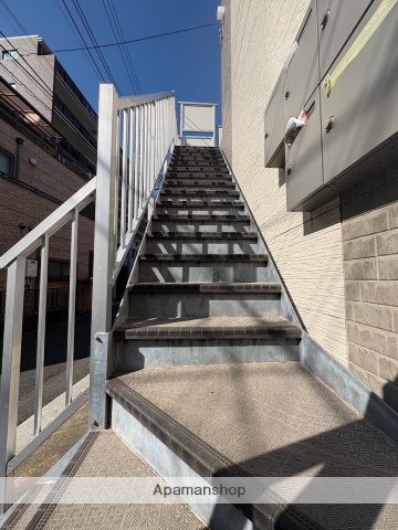 ＪＲ根岸線 根岸駅 徒歩8分 2階建 築11年の外観写真