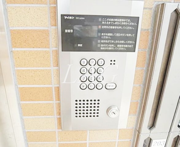 セキュリティ　オートロックです。