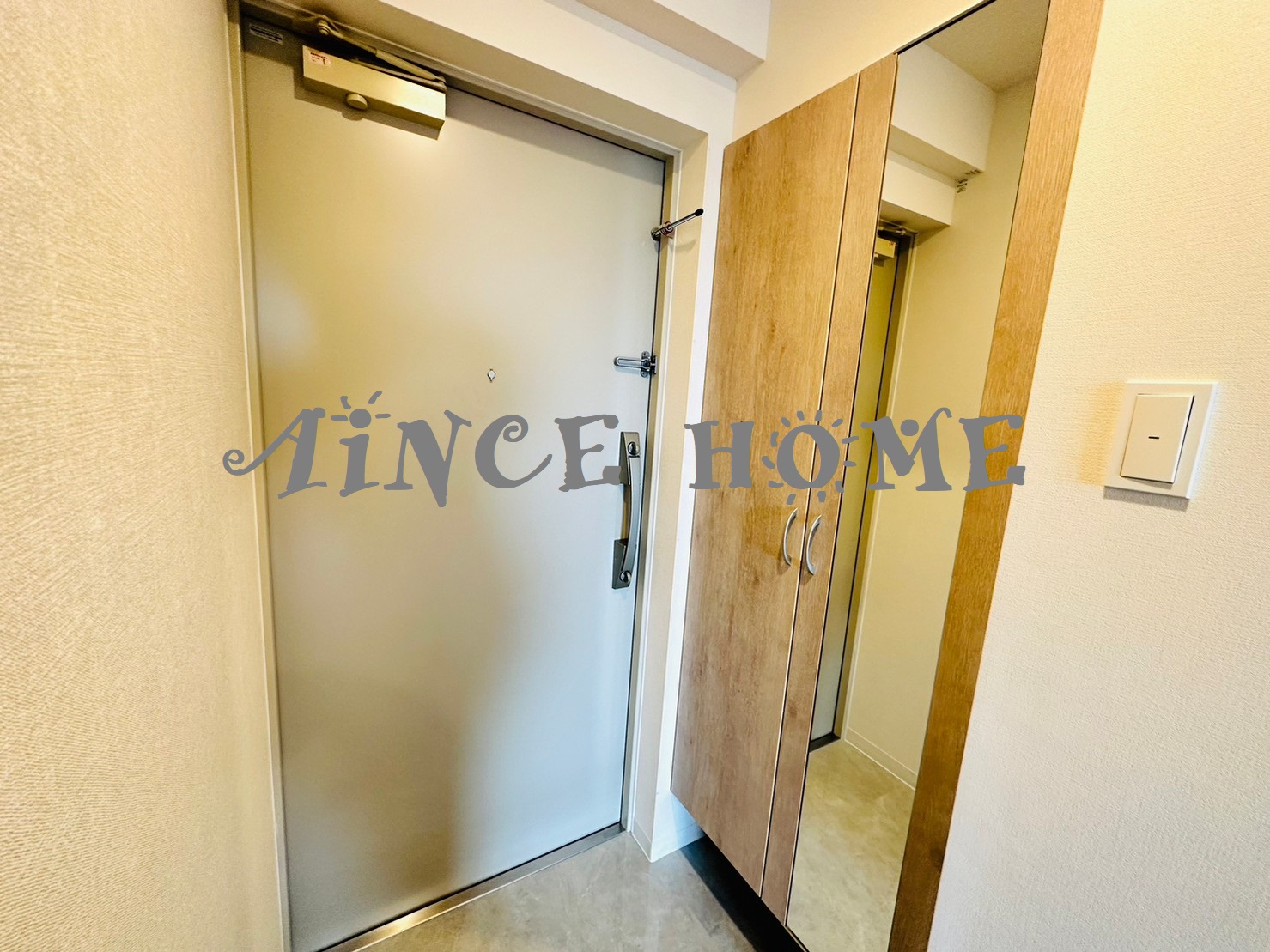 SAION町屋 旧レフィールオーブ町屋駅前の玄関写真