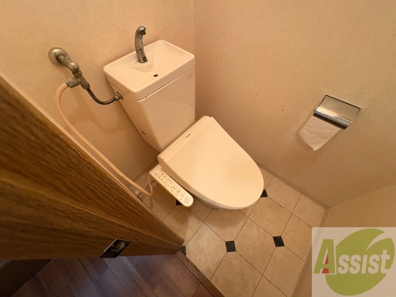 トイレ　トイレです。ウォシュレット付を探している方、おすすめです！