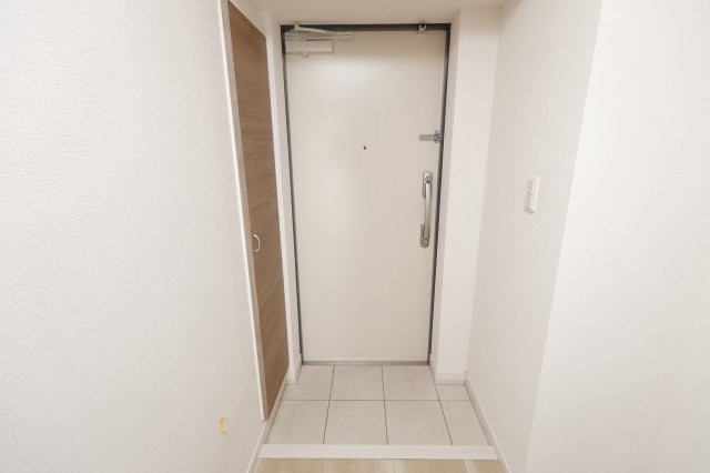 玄関　別部屋参考写真