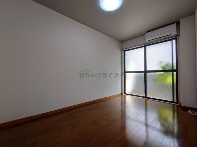 ホワイトヒルズの内装写真
