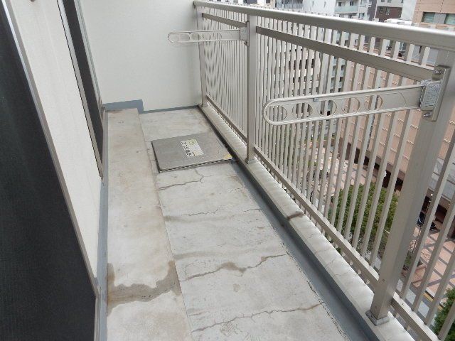 バルコニー　庭