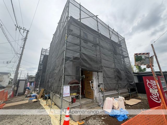ＪＲ京浜東北線 北浦和駅 バス乗車時間：6分 最寄りバス停で下車 徒歩3分 築1年