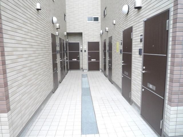 エントランス　★入口側★