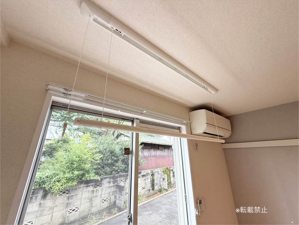 その他設備　洗濯物が室内干し可能なホスクリーン付帯！！