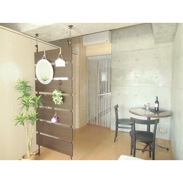 居室・リビング　※同仕様写真含む