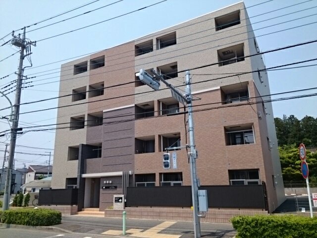 建物外観　外観は落ち着いています