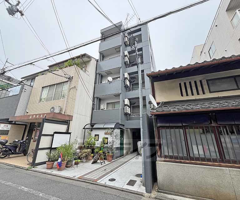 エトワール四条の外観写真