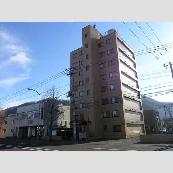 札幌市電 石山通駅 徒歩1分 築31年