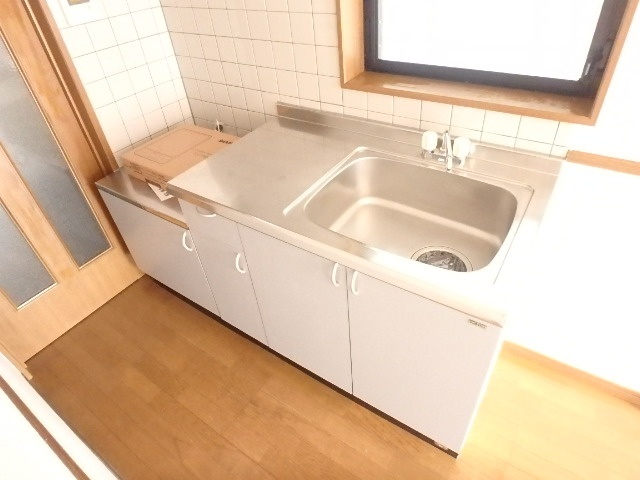 キッチン　同タイプ２０５号室の写真