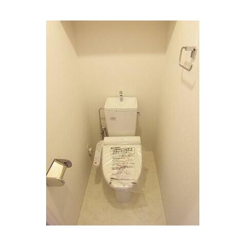 ＪＲ鶴見線 鶴見小野駅 徒歩8分 10階建 築14年のトイレ写真