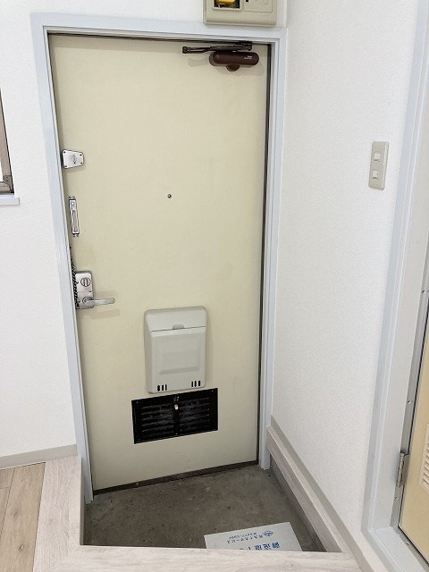 テッドハウスの玄関写真