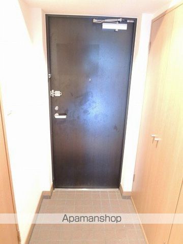 地下鉄箱崎線 呉服町駅 徒歩5分 14階建 築19年の玄関写真