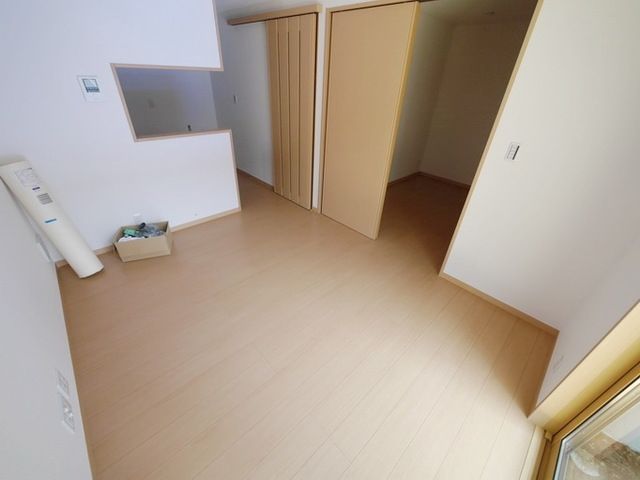 ＪＲ南武線 尻手駅 徒歩5分 2階建 築8年の居間写真