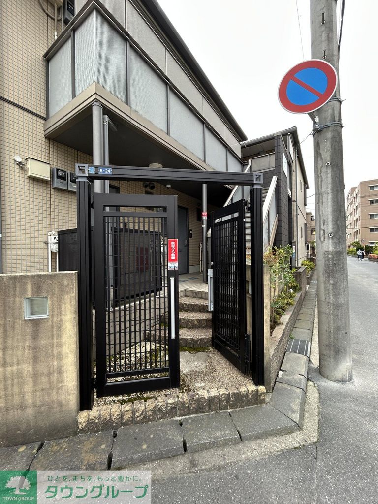 エントランス　庭