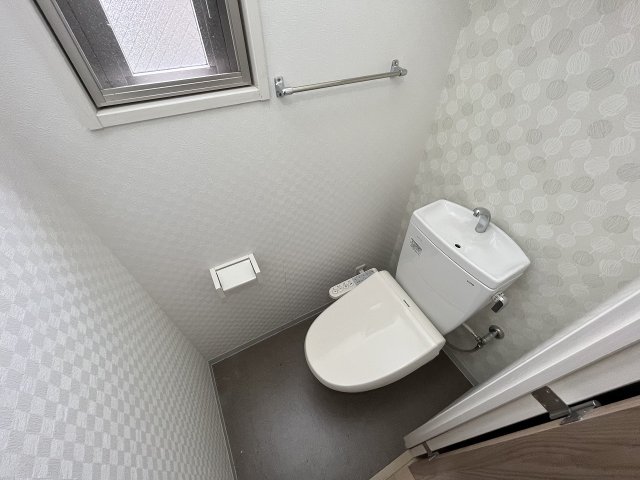 トイレ　シンプルで使いやすいトイレです