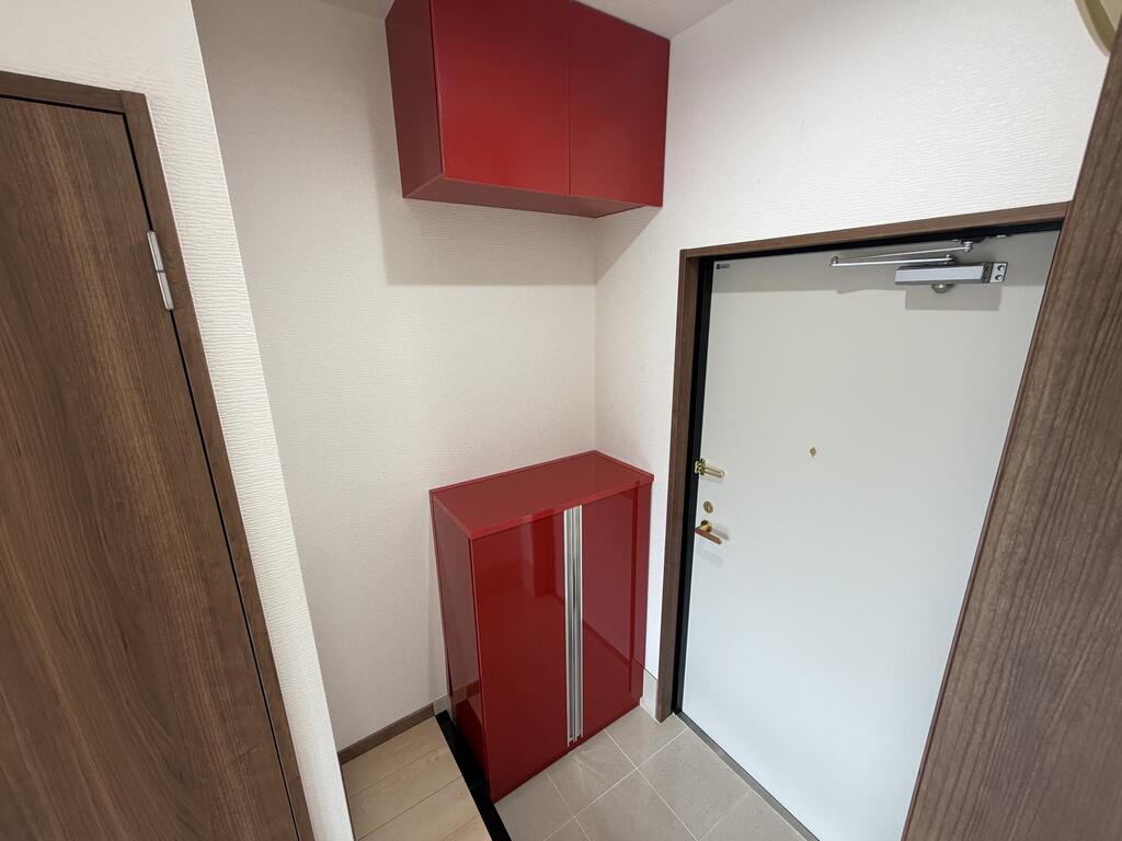 その他設備　一際目の引くシューズＢＯＸ。