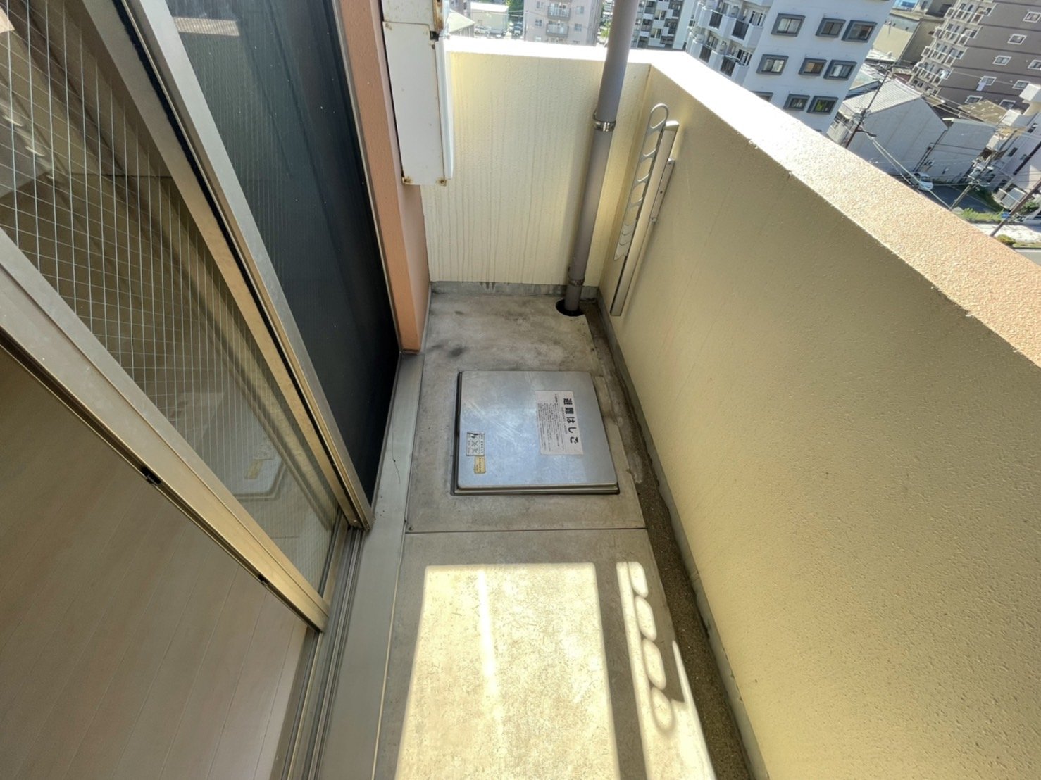 バルコニー　※同型タイプ、現状優先