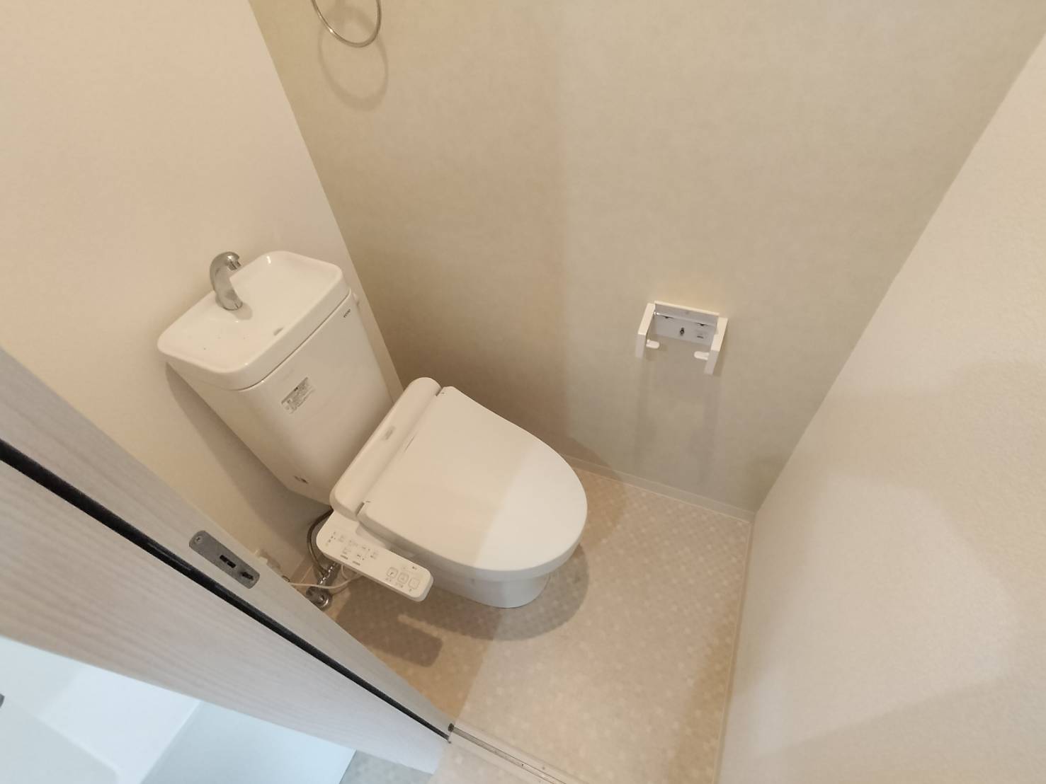 Y・ヴィラージュのトイレ写真