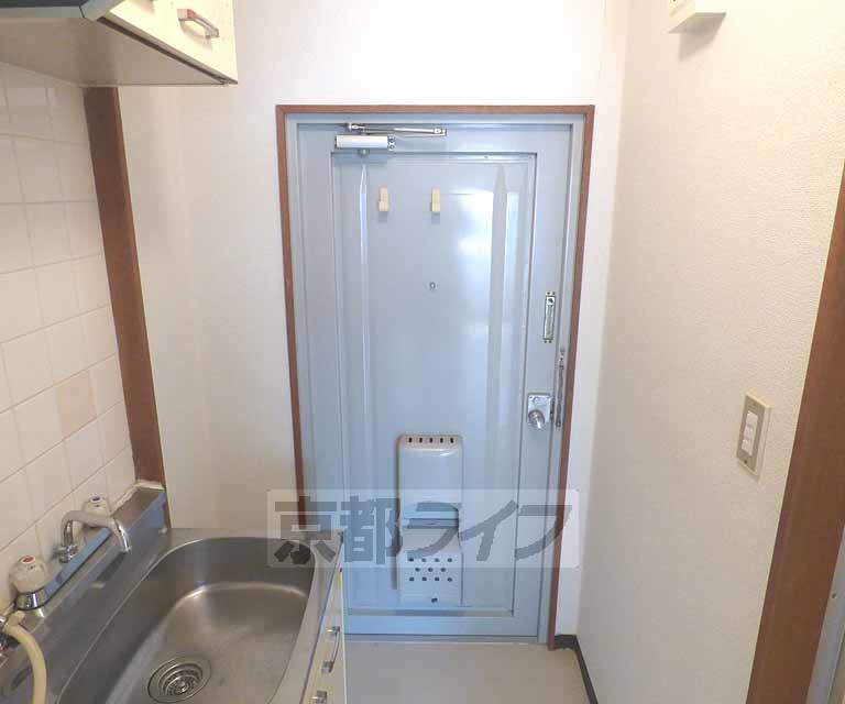 玄関　玄関です。