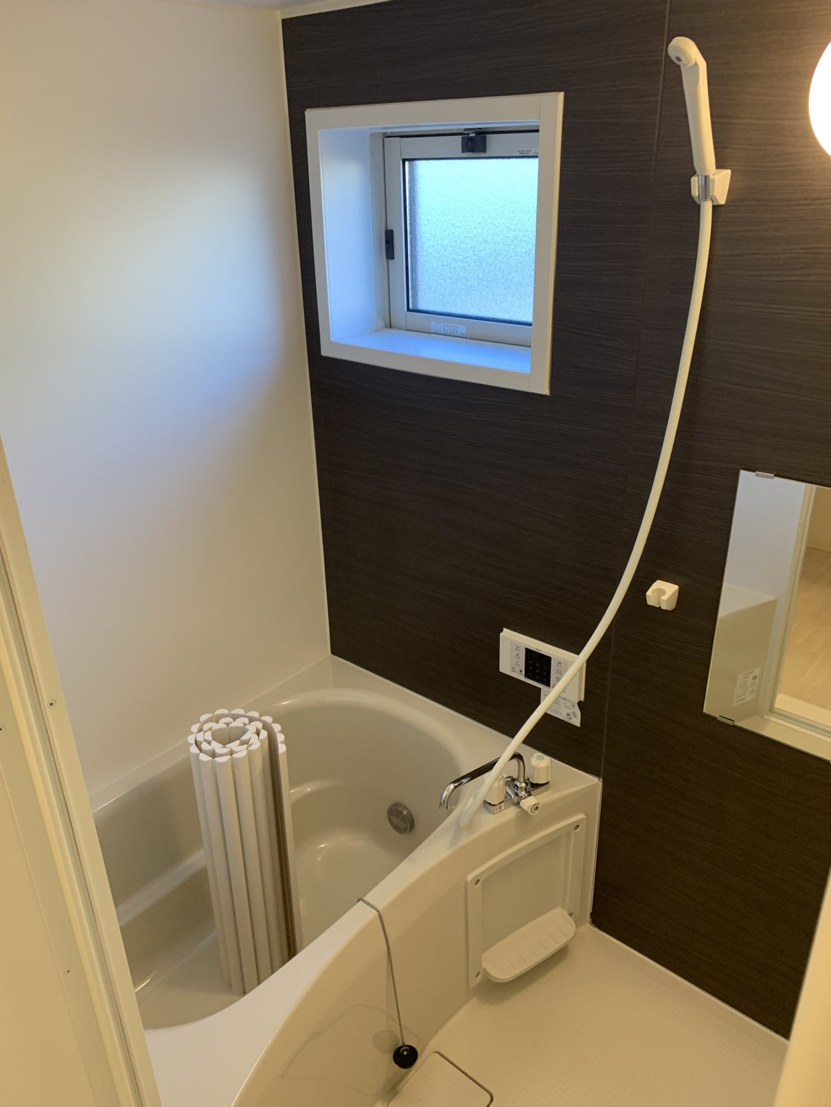 バス・シャワールーム　追焚き付お風呂　シャワー付