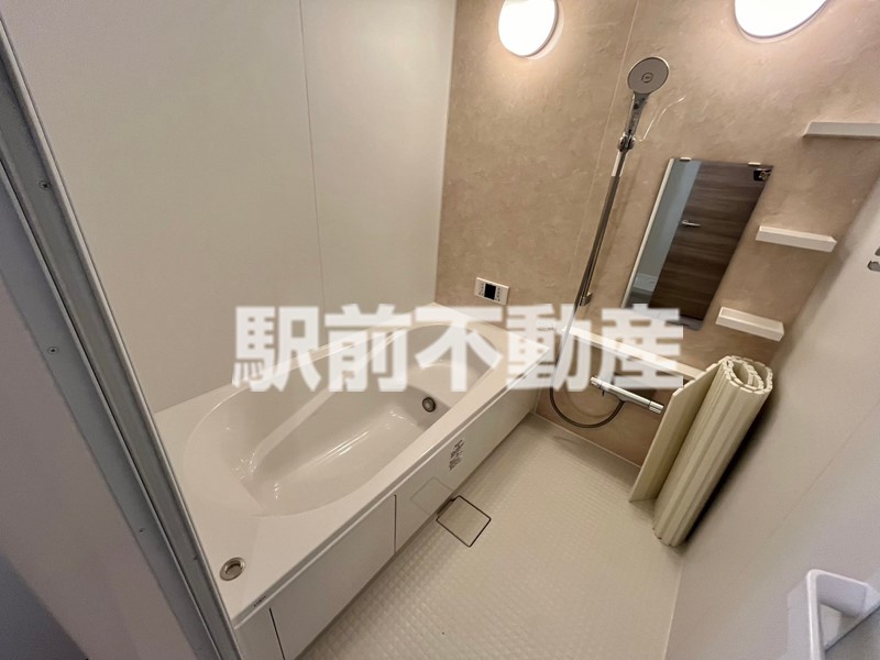 ＪＲ久大本線 南久留米駅 徒歩10分 3階建 築3年の風呂写真