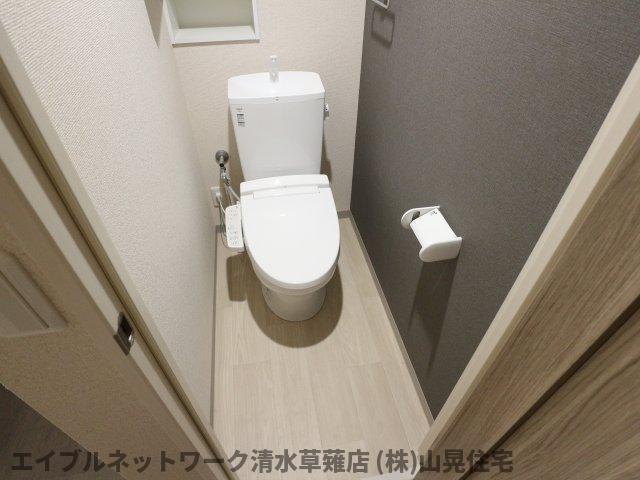 トイレ　清潔感のあるトイレです