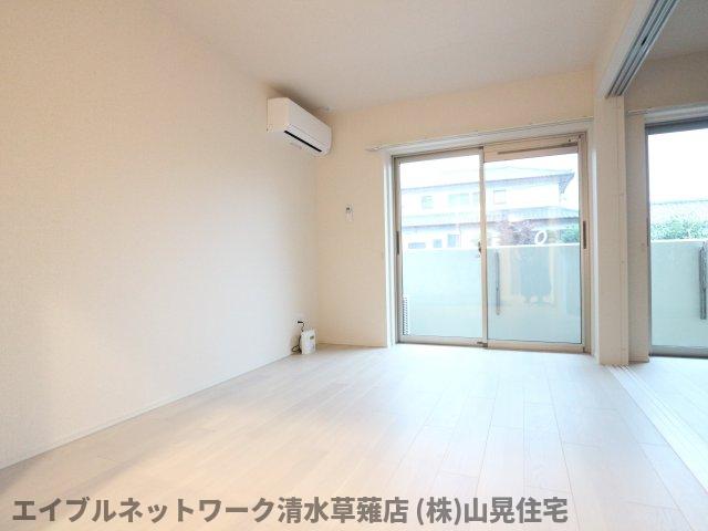 居室・リビング　使いやすい居間です