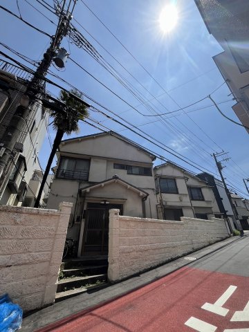 大和荘別館の建物外観