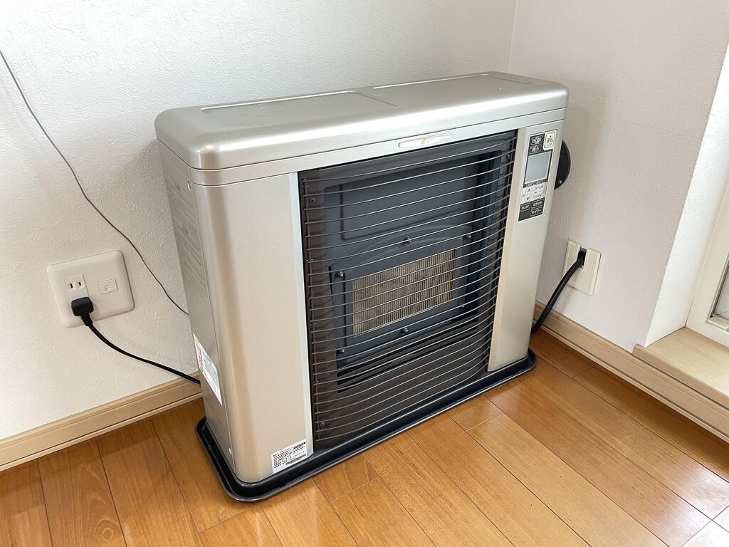 その他設備　灯油暖房付