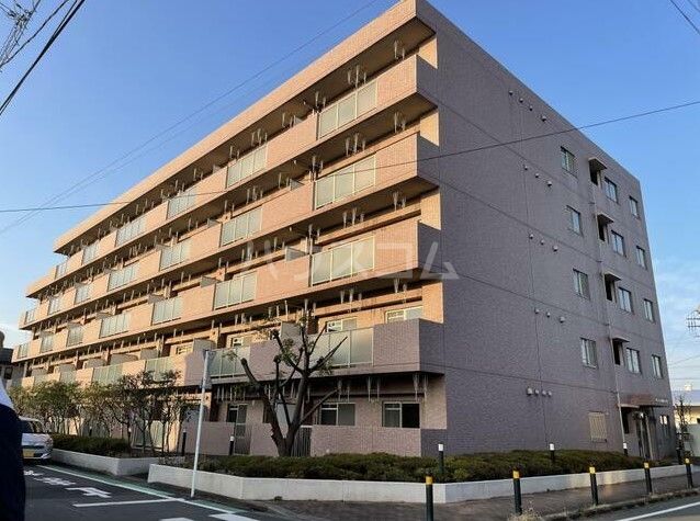 相模原市中央区清新のマンションの建物外観