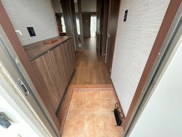 玄関　クローバヒル★那覇市字宇栄原エリア