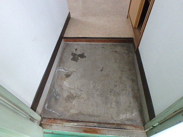 【板橋区坂下のマンションの玄関】