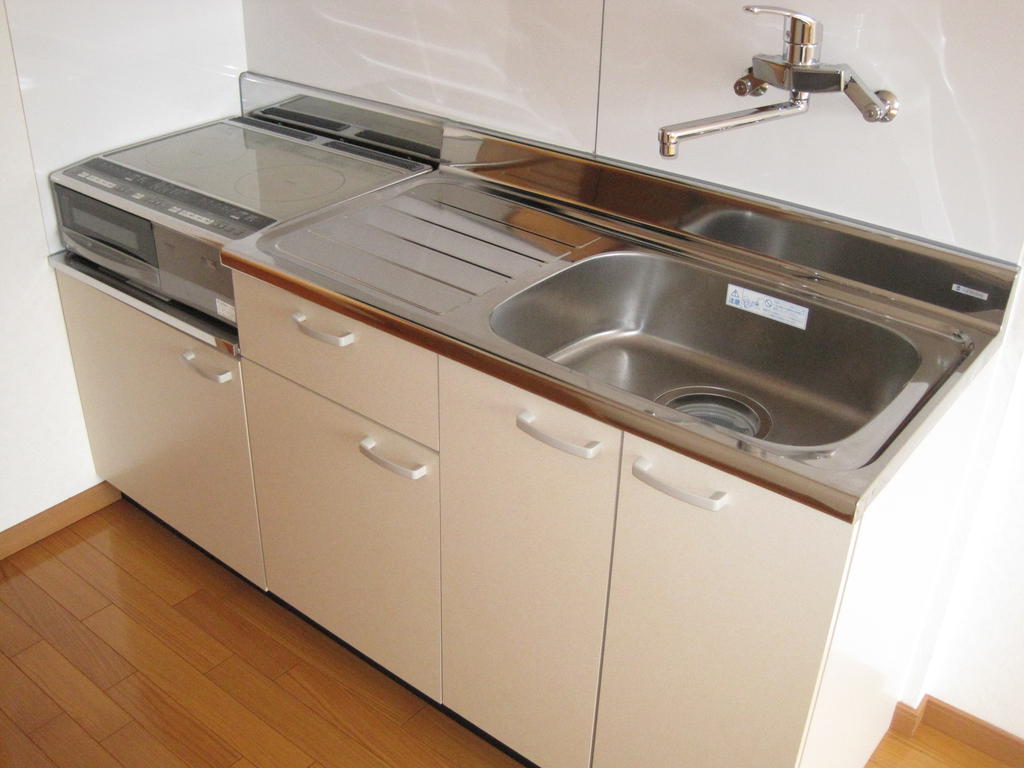 キッチン　敷金礼金0円！オール電化！独立洗面台付！ＩＨ２口コンロ