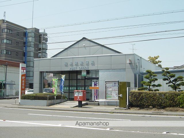 その他　鶉郵便局（その他）まで570m