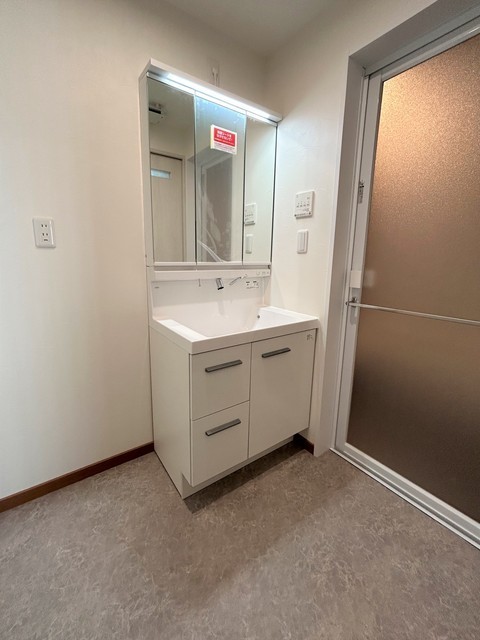 洗面設備　独立洗面台