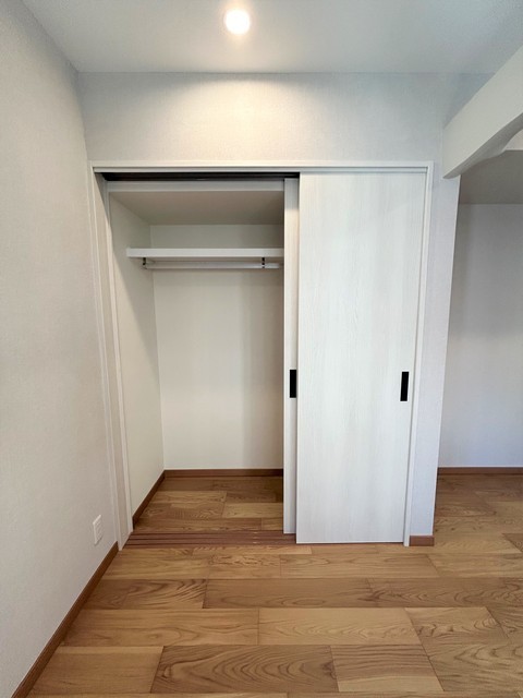 収納　東側洋室約６．５帖(1)の収納